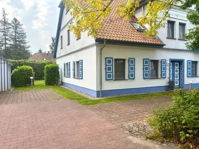 Das Gebäude in dem sich die Ferienwohnung befindet