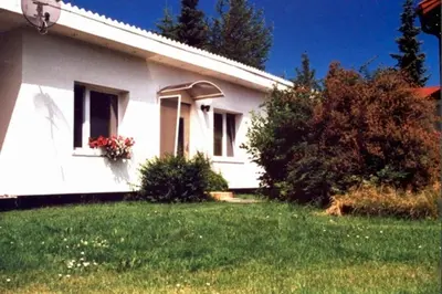 Ein Garten an der Unterkunft Windspiel, FW 2