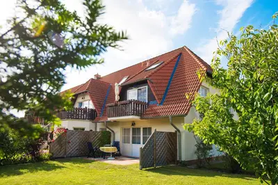 Das Gebäude in dem sich die Ferienwohnung befindet