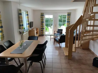 Ein Sitzbereich in der Unterkunft Ostseehaus 1