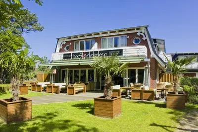 Ein Garten an der Unterkunft DER STÖRTEBEKER - 