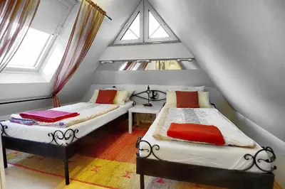Ein Bett oder Betten in einem Zimmer der Unterkunft Catherin