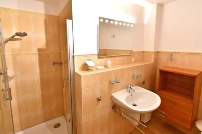 Ein Badezimmer in der Unterkunft Villa Sola Bona, FW 2