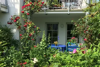 Ein Garten an der Unterkunft Strandkieker 14, PP innen