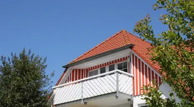 Das Gebäude in dem sich die Ferienwohnung befindet