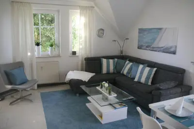 Ein Sitzbereich in der Unterkunft Strandstraße 21 Whg 5