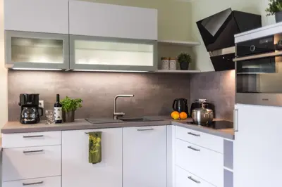Küche/Küchenzeile in der Unterkunft Birkenstraße 6 Haus II Whg2