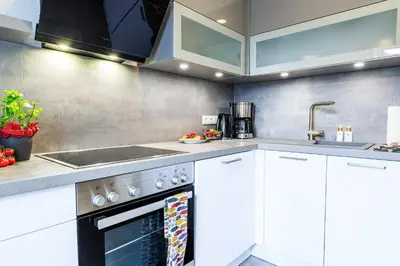 Küche/Küchenzeile in der Unterkunft Birkenstraße 6 Haus II Whg5