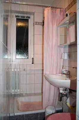 Ein Badezimmer in der Unterkunft Voß, APP