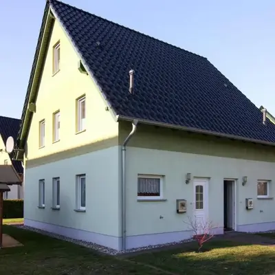 Doppelhaushälfte