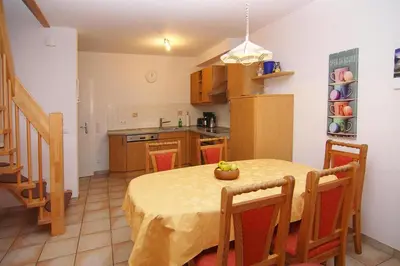 Küche/Küchenzeile in der Unterkunft Reihenhaus im Ostseebad Zingst
