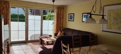 Ein Sitzbereich in der Unterkunft Birkenstraße 7 Whg 3