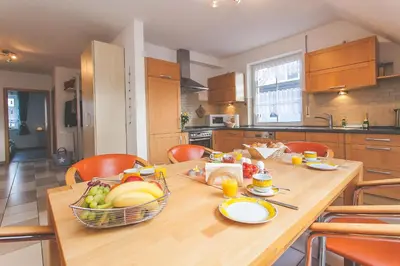 Essen in der Ferienwohnung oder in der Nähe