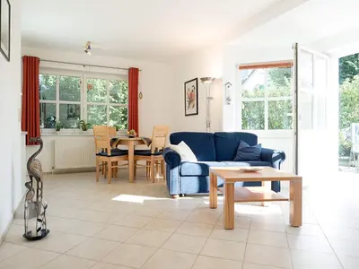 Ein Sitzbereich in der Unterkunft Kranichrast 1 Whg 2