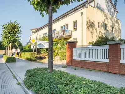 Das Gebäude in dem sich die Ferienwohnung befindet