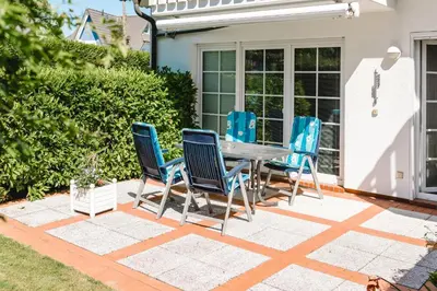 Ein Garten an der Unterkunft Friedenstraße 21 Whg 1