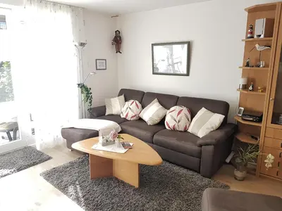 Ein Sitzbereich in der Unterkunft Birkenstraße 6i Whg 03