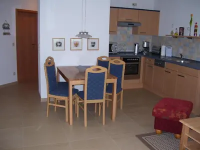 Küche/Küchenzeile in der Unterkunft Reiseoase Kavelweg 10, Whg 2