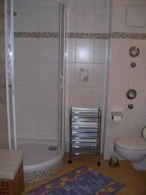 Ein Badezimmer in der Unterkunft Reiseoase Kavelweg 10, Whg 2