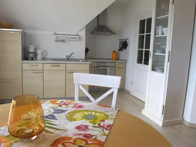 Küche/Küchenzeile in der Unterkunft Wiesenstraße 55 Whg 2 - Strandbuhne