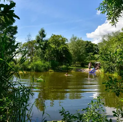 Naturlandschaft in der Nähe des Resorts