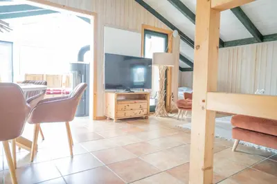 TV/Unterhaltungsangebot in der Unterkunft Hol(t)z Hus