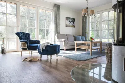 Ein Sitzbereich in der Unterkunft Ferienhaus, Fuhlendorf