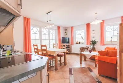 TV/Unterhaltungsangebot in der Unterkunft Fritz-Reuter-Straße 2 Whg 2
