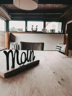 Ein Sitzbereich in der Unterkunft Strandhaus Möve