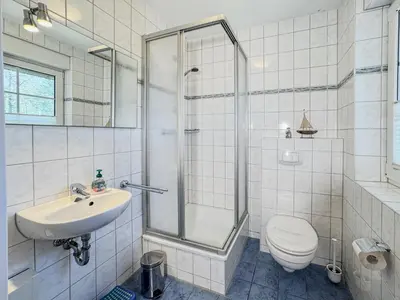 Ein Badezimmer in der Unterkunft Reethus Natalie
