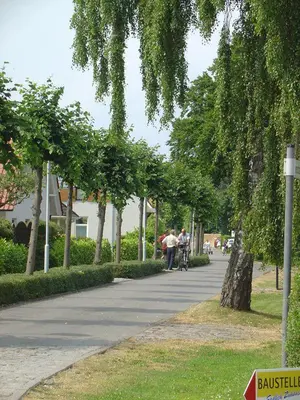 Ein Garten an der Unterkunft Remise