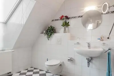 Ein Badezimmer in der Unterkunft Friedenstraße 21 Whg 5