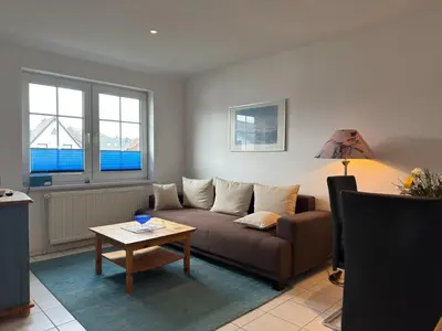 Ein Sitzbereich in der Unterkunft Villa in Zingst nahe Ostseestrand