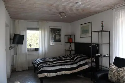 Ein Bett oder Betten in einem Zimmer der Unterkunft Ostseebrise 2