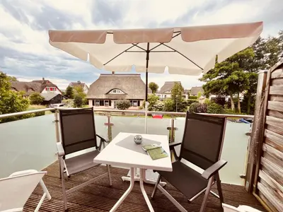 Ein Balkon oder eine Terrasse in der Unterkunft Ferienwohnung Harmonie in Born
