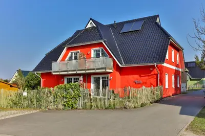 Das Gebäude in dem sich die Ferienwohnung befindet