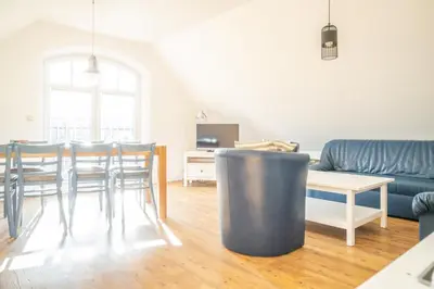 Ein Sitzbereich in der Unterkunft Haus Alte Bäckerei - Boddenblick