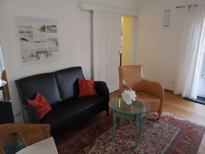 Ein Sitzbereich in der Unterkunft Haus Boddensonne