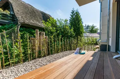 Ein Garten an der Unterkunft Sonne und Meer