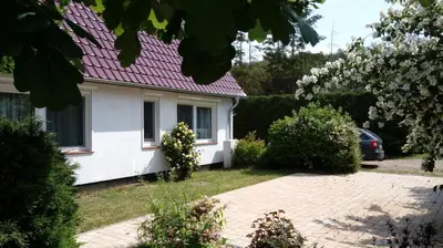 Ein Garten an der Unterkunft Ferienwohnung Zaepernick Dachgeschoss