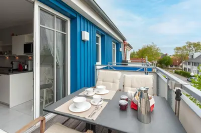 Ein Balkon oder eine Terrasse in der Unterkunft Am Horizont No 1 für 2-4 Pers, 2 Schlafz, Babybett, Südbalkon, kostenloser Parkplatz, 500 Meter zum Strand