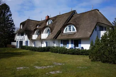 Das Gebäude in dem sich die Ferienwohnung befindet