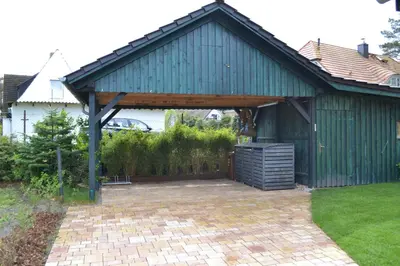 Ein Garten an der Unterkunft Ferienhaus Dine