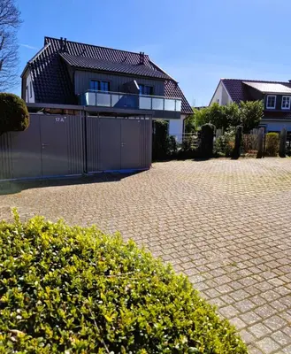 Das Gebäude in dem sich die Ferienwohnung befindet