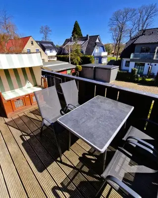 Ein Balkon oder eine Terrasse in der Unterkunft Birkenstr.17 A OG