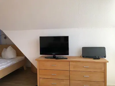 TV/Unterhaltungsangebot in der Unterkunft Birkenstrasse.6 i Wohnung 12