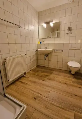 Ein Badezimmer in der Unterkunft Darsser Weg 38