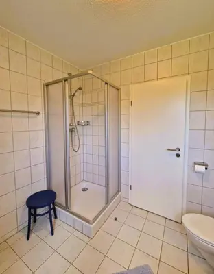 Ein Badezimmer in der Unterkunft Darsser Weg 38 a