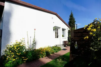 Ein Garten an der Unterkunft Landt, Erika