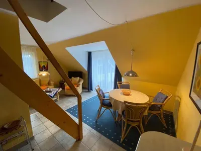 Ein Sitzbereich in der Unterkunft Darsser Weg 32